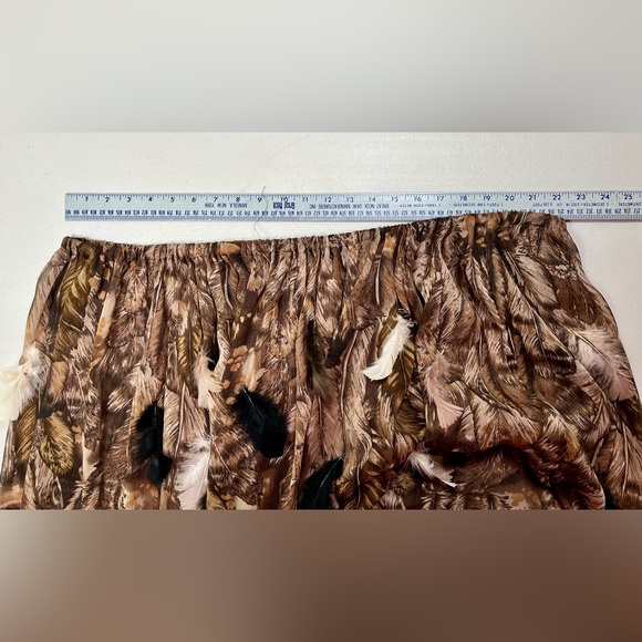 Elegant Feathered A-Line Skirt size 2x-3x - Picture 10 of 12